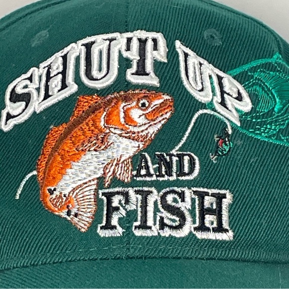 Green Fishing Cap with Embroidered Fish Design Redfish.Pre-owned. Printed hat - Picture 2 of 9